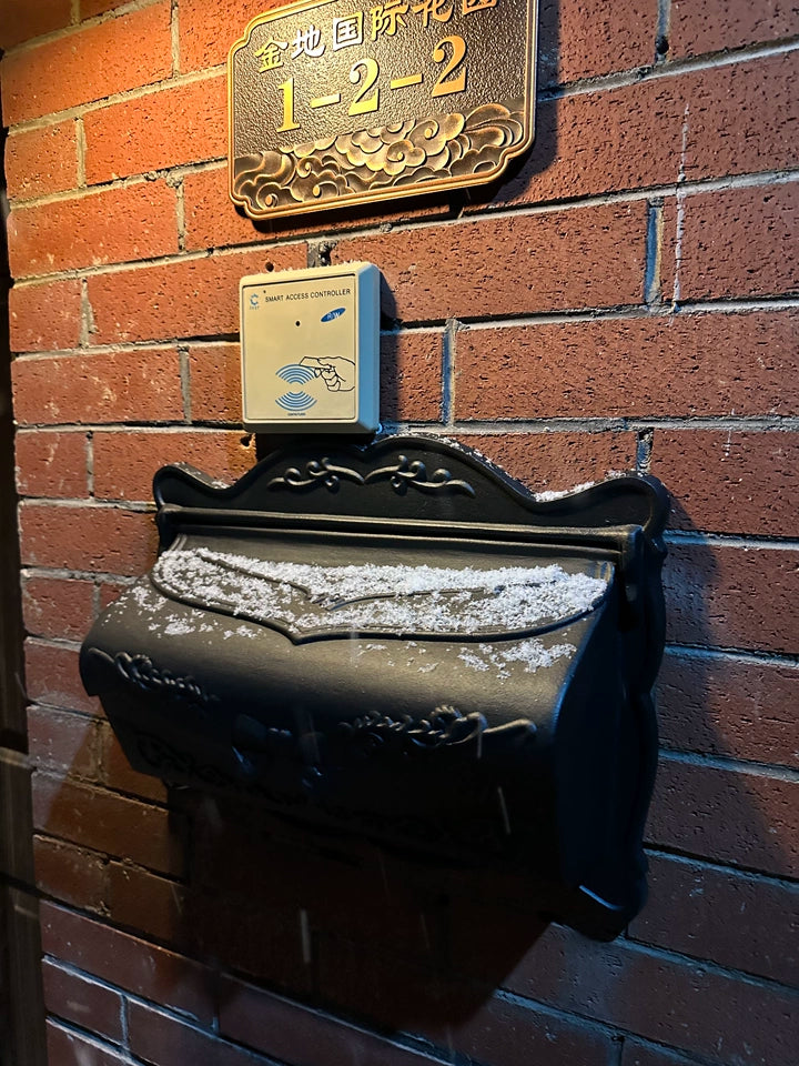 Load image into Gallery viewer, Matte Black European Rustic Iron Mailbox Vintage Bucket Tin Newspaper Post Letter Box Aluminum Design
