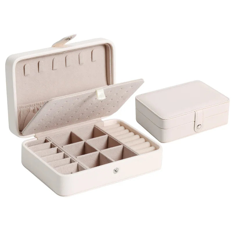 Load image into Gallery viewer, Leather Jewelry Box

