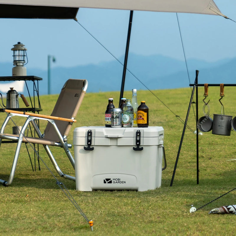 Load image into Gallery viewer, MOBI GARDEN Camping Ice Box 25L Portable Large Capacity Car Refrigerator Food Barbecue Cold Storage Outdoor
