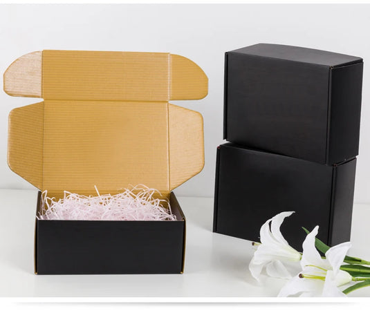 Hard Cardboard Box For Packaging Waterproof Courier Mailing Box Clothing Gift Party Boxes