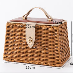 Load image into Gallery viewer, Hand-woven Rattan And Bamboo Gift Boxes, Wedding Bridesmaid Favor Boxes, Valentine's Day Gift Boxes
